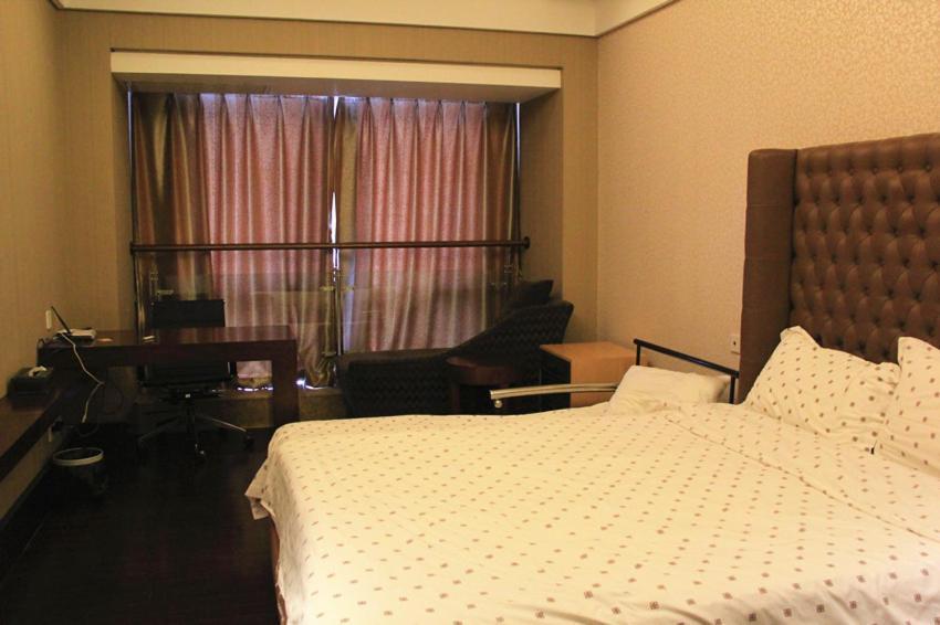 Vertical City Hotel גואנגג'ואו חדר תמונה